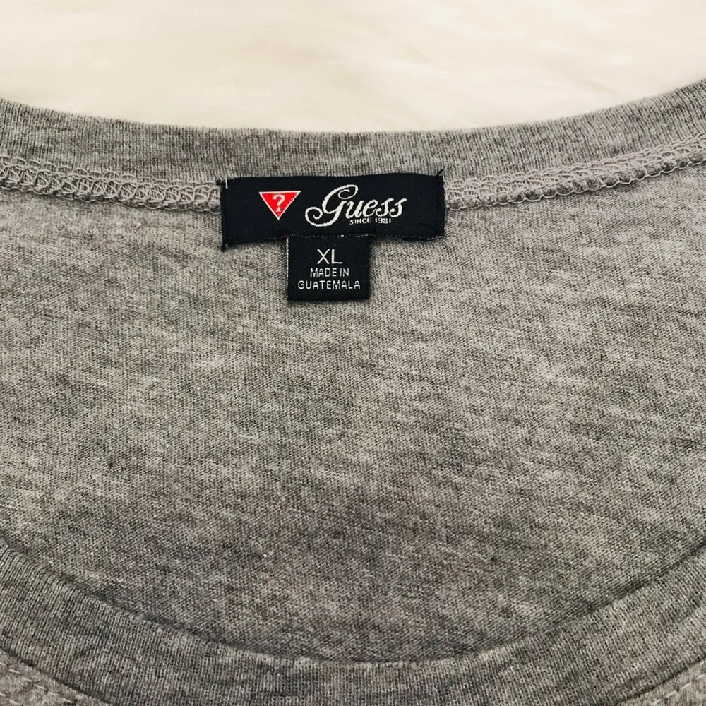 Guess-scoop neck, crystal, tee - Picture 3 of 4